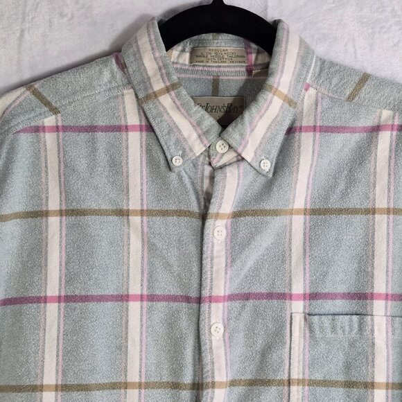 St. Johns Bay Men's Button Up Shirt Classic Fit Plaid Blue Reg Large RN#11935 - Picture 2 of 8